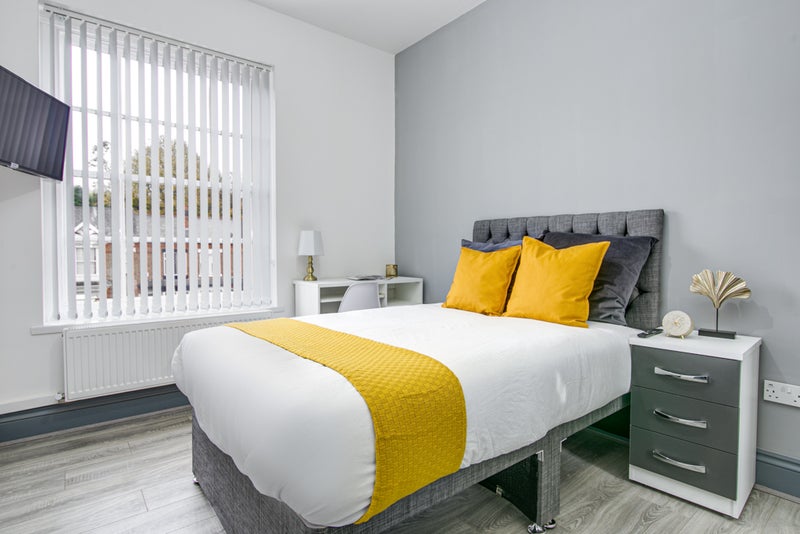 Luxurious Beautiful En-suite property photo in Birmingham